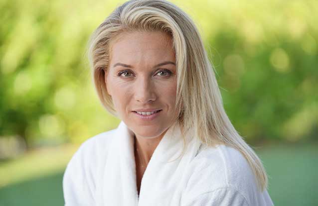 Woman with combo skin type in Fremont